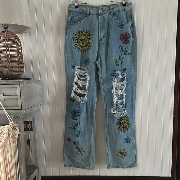 SHEIN Sun and Flowers Graphic Distressed Jeans sz Large - Picture 3 of 10